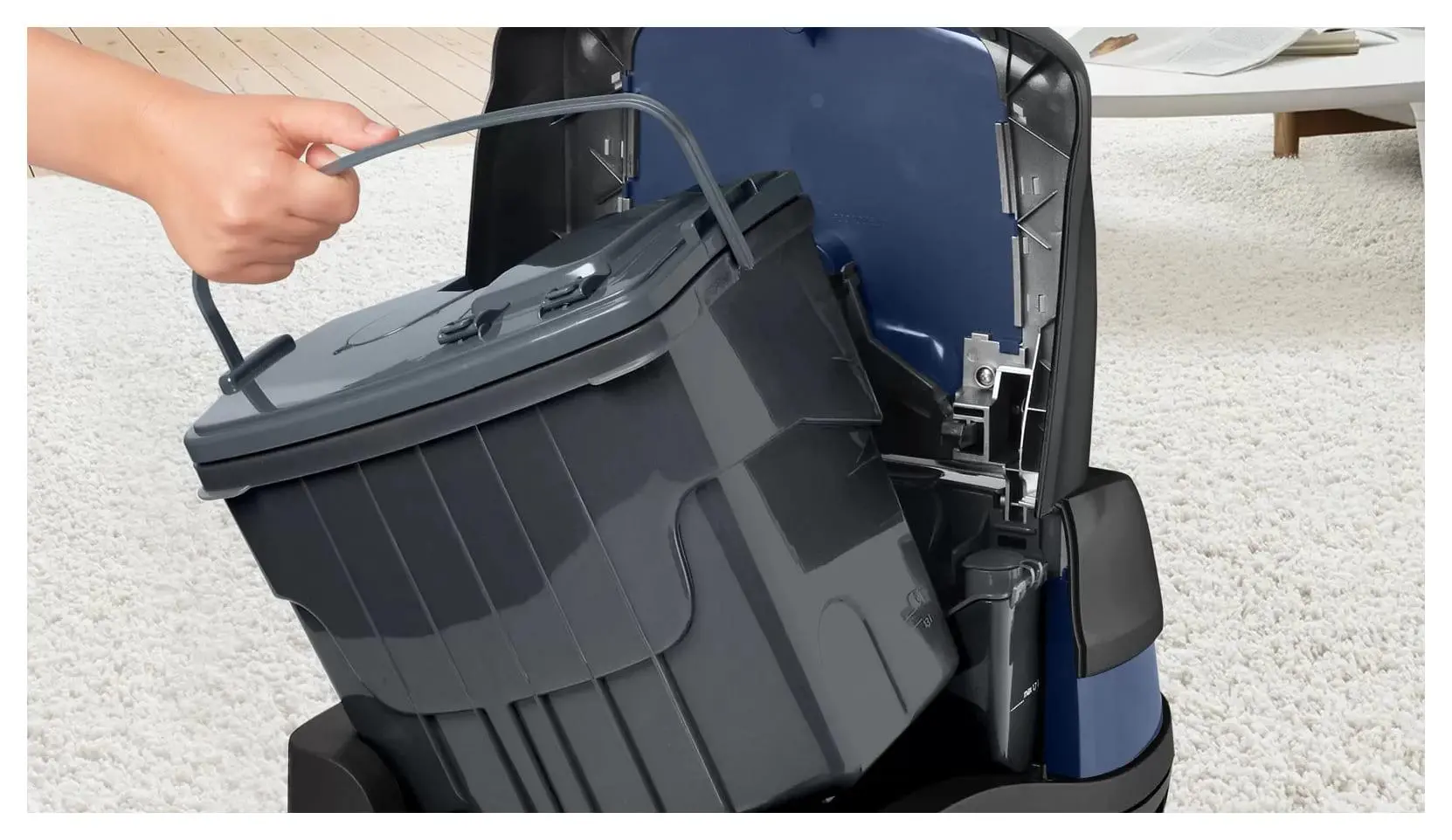 Odkurzacz Bosch AquaWash&Clean BWD41700   1700W Ssawka do prania dywanów