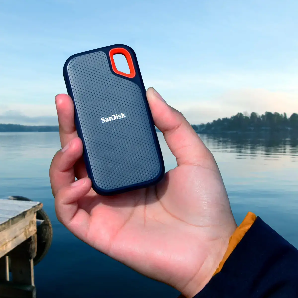 SanDisk popular Extreme Portable SSD 1TB