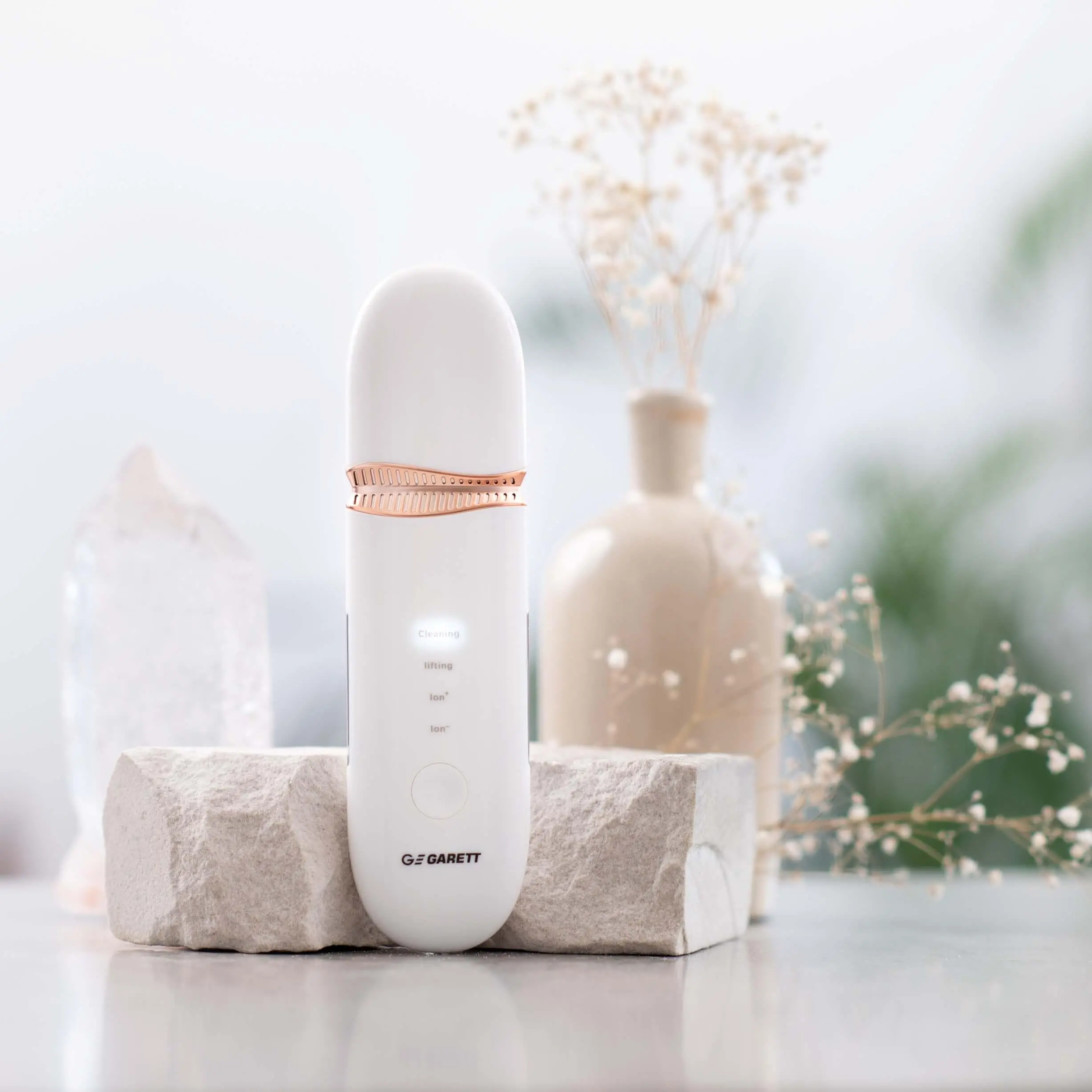Urządzenie do peelingu Garett Beauty Sonic Scrub Biały