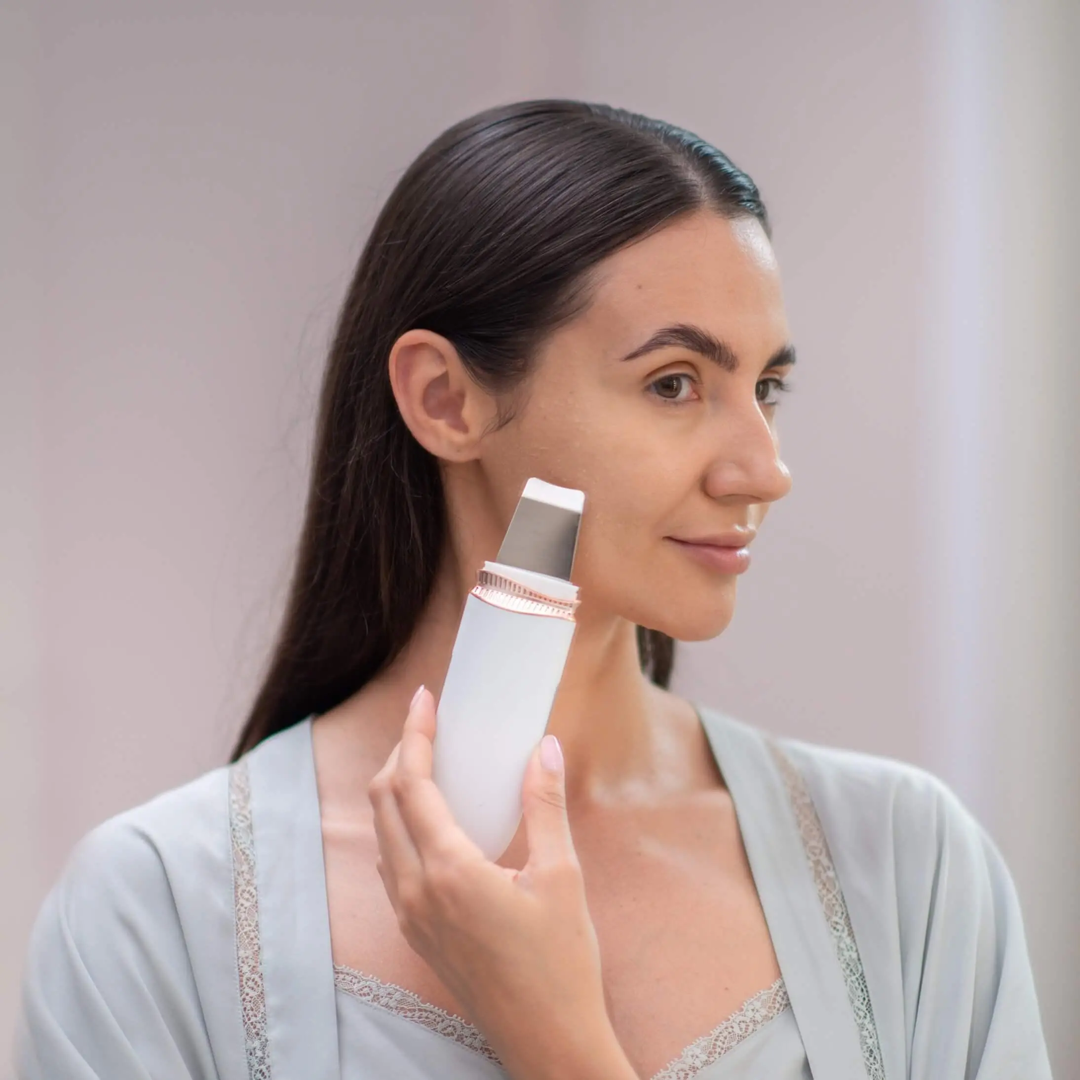Urządzenie do peelingu Garett Beauty Sonic Scrub Biały