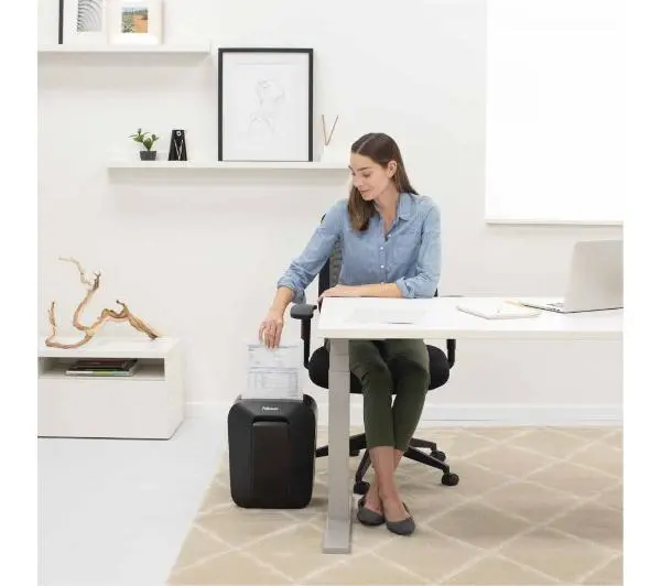 Fellowes LX50 Czarny