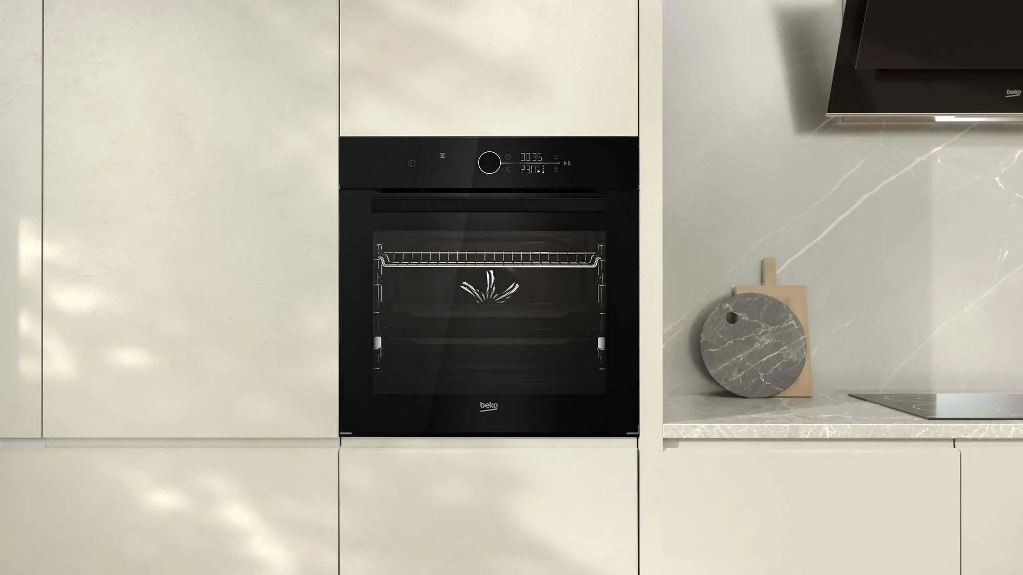 Piekarnik elektryczny Beko BBIM17400BP bPro500 AeroPerfect Termoobieg Zdalne sterowanie Czarny