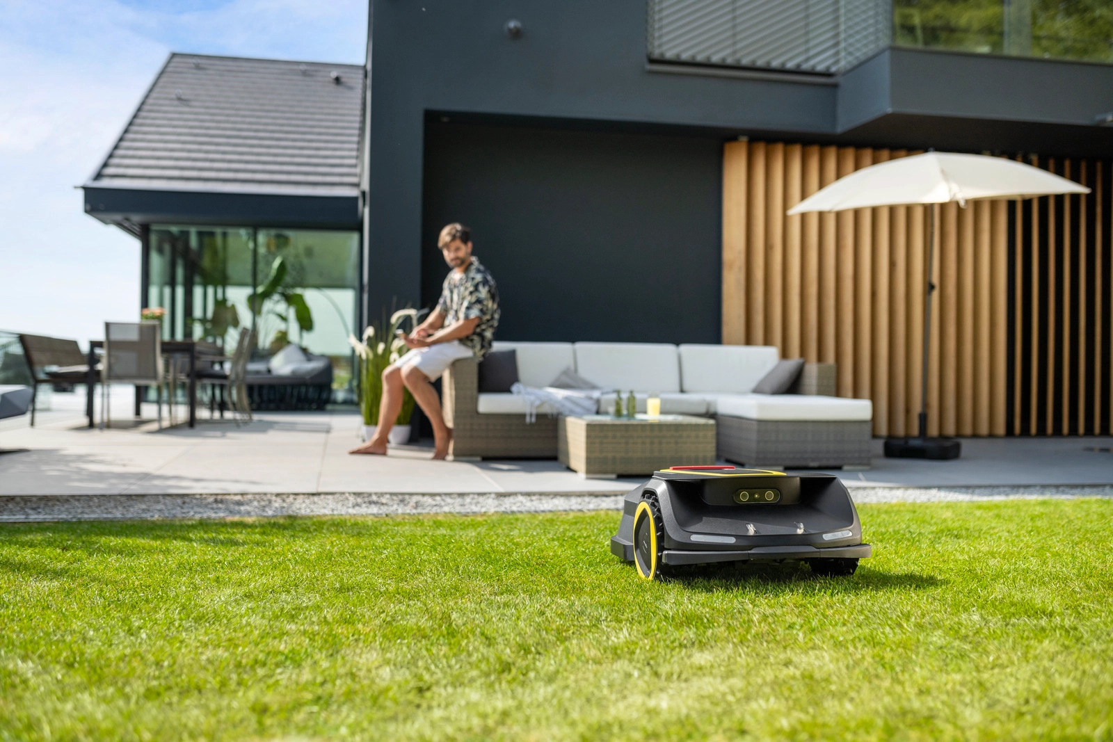 Robot koszący Karcher RCX 6 1.269-760.0 3000m2 60min