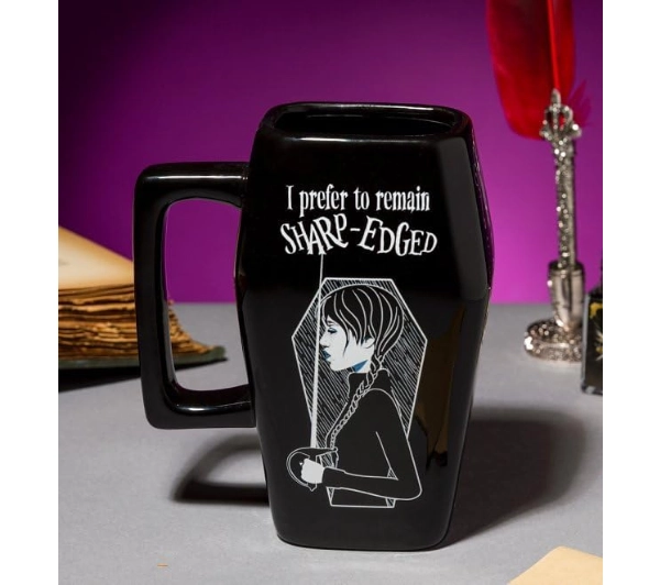 Pyramid Wednesday Trumienka Coffin Mug