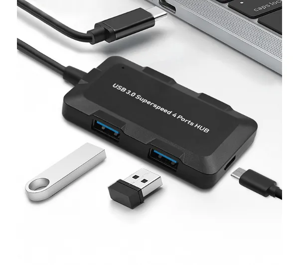 Qoltec 50502 Adapter USB-C 3.1 5w1 4x USB 3.0 micro USB Czarny