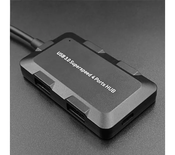 Qoltec 50502 Adapter USB-C 3.1 5w1 4x USB 3.0 micro USB Czarny