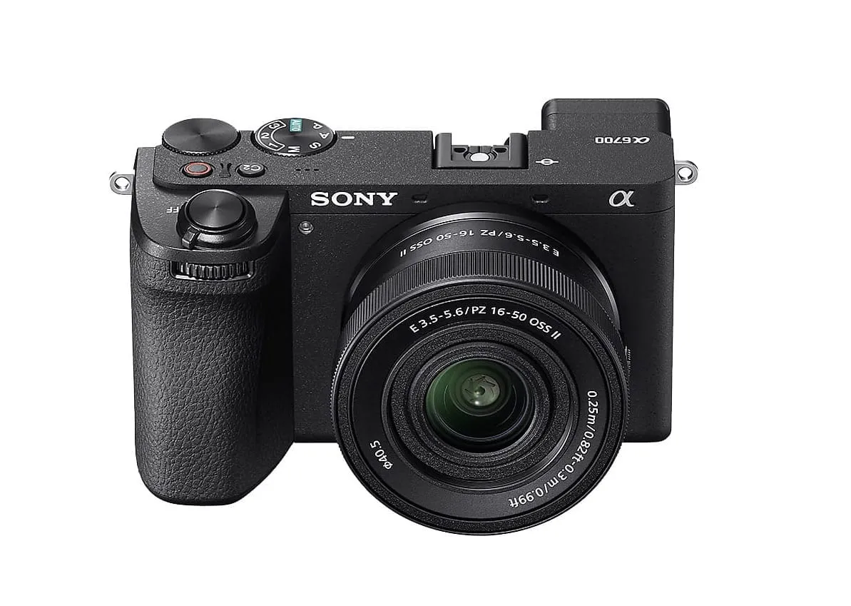 Aparat Sony A6700 + PZ 16-50mm f/3.5-5.6 OSS II