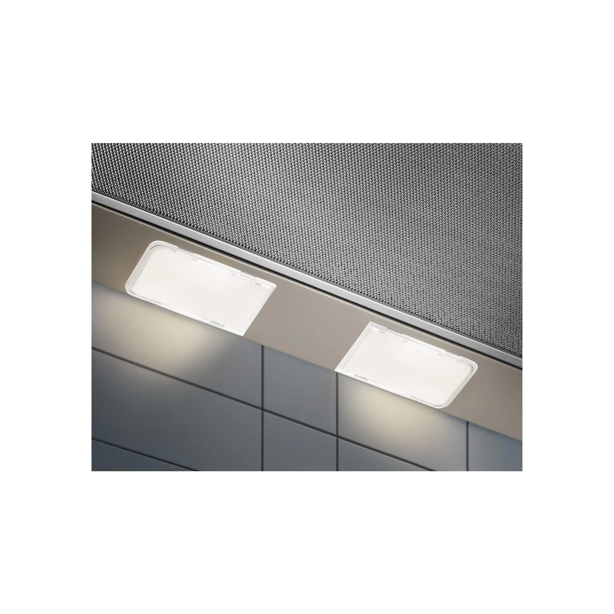 Фото Витяжка телескопічна Electrolux LFP326AS