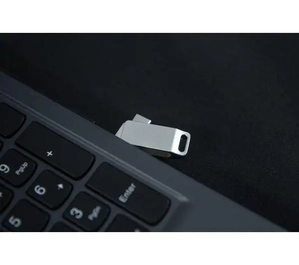 GoodRam ODA3 32GB USB 3.2 Typ C / USB 3.2 Srebrny