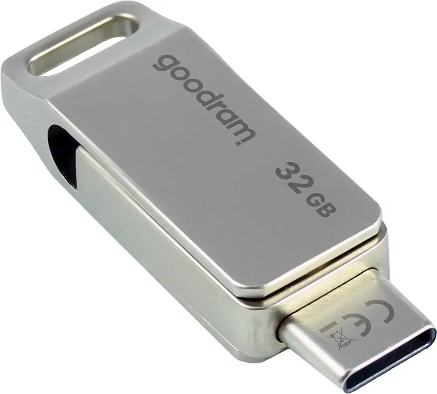 PenDrive GoodRam ODA3 32GB USB 3.2 Typ C / USB 3.2 Srebrny