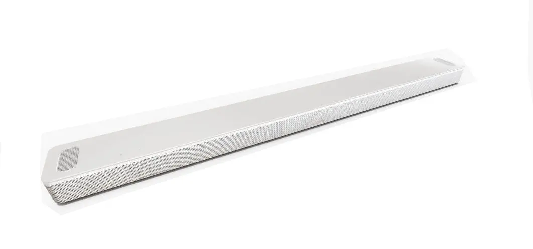 【ほぼ新品同様品】Bose Smart Ultra Soundbar　ホワイト スマートサウンドバー Bose Smart Ultra Soundbar ホワイト