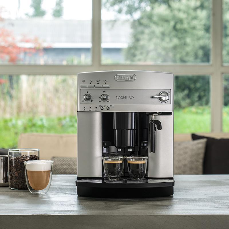 De'Longh Kaffeevollautomat »Magnfca ESAM 3200.S / 3240« Onlne