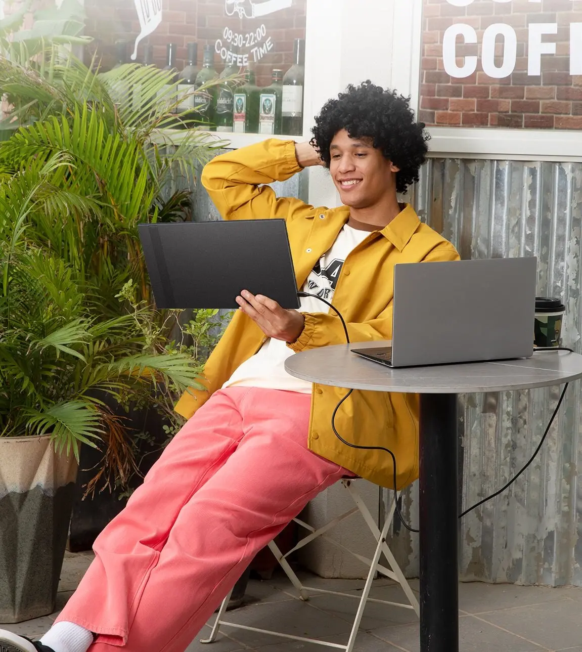 фото Портативний монітор Arzopa A1S Black