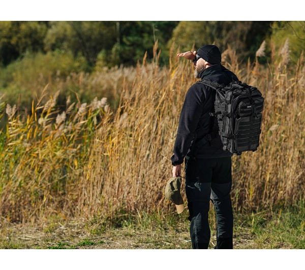 Tracer Alpha Black 15,6" Czarny