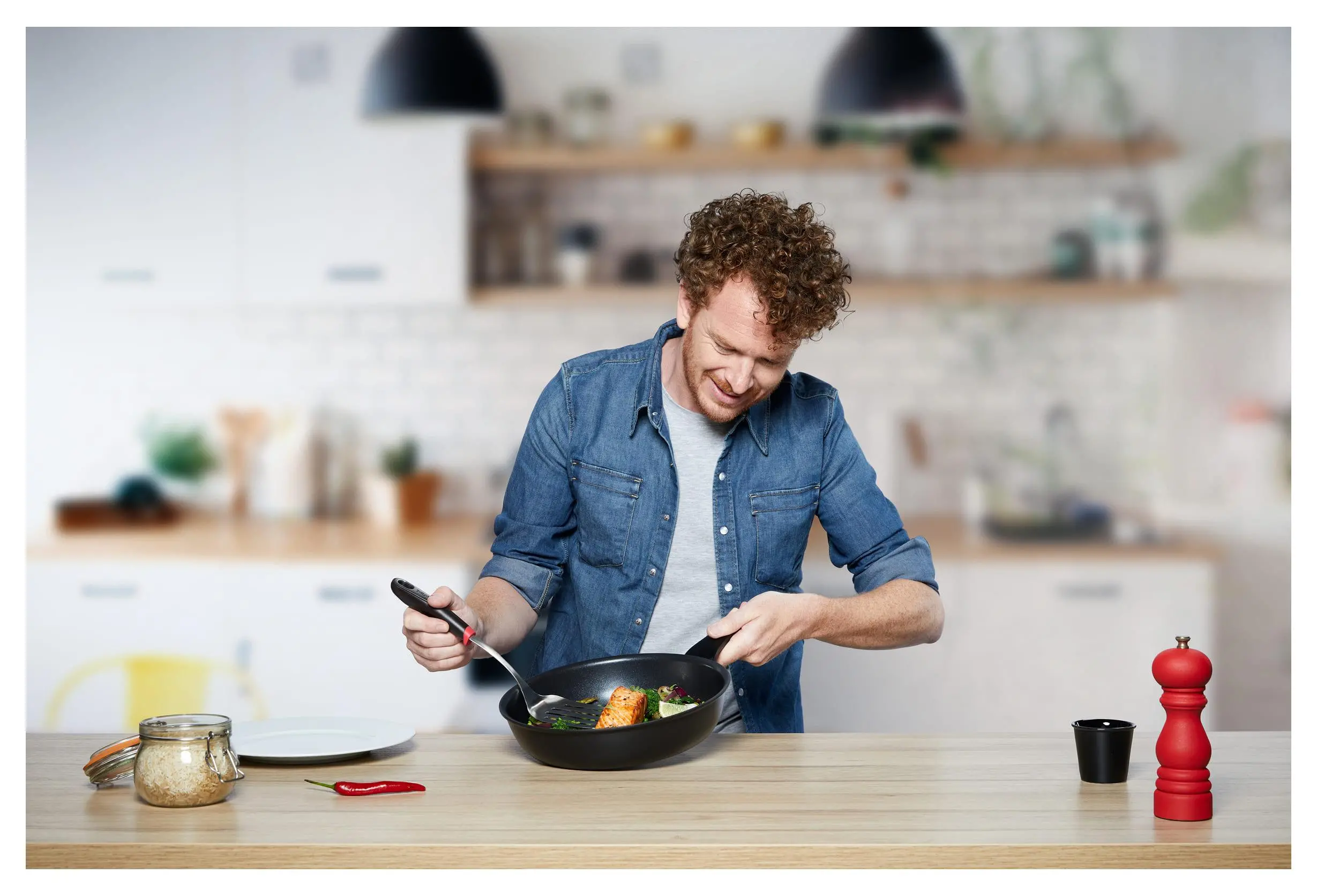 Patelnia Tefal Unlimited G2550672  Indukcja Tytanowa 28cm