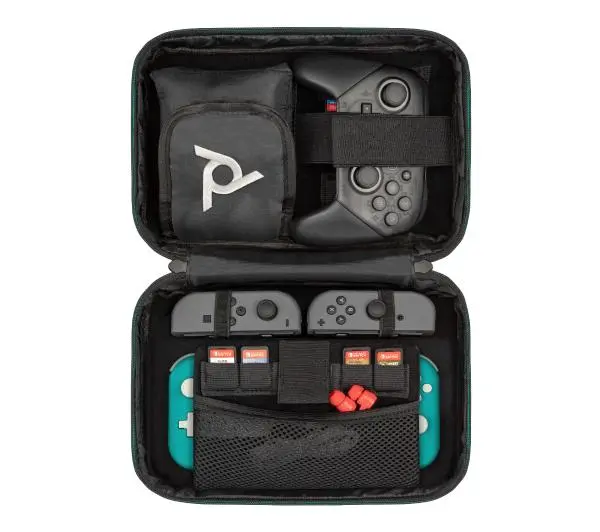 PDP 500-139-EU-C5AC Commuter Case ANIMAL CROSSING