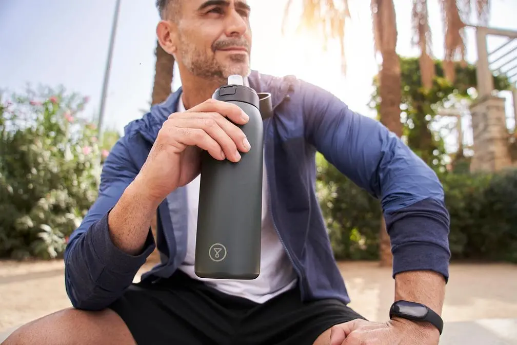 Butelka filtrująca Tapp Water Pro 0,74l Czarny