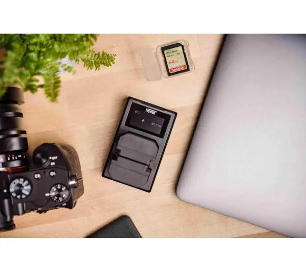 Newell FDL-USB-C do akumulatorów LP-E17