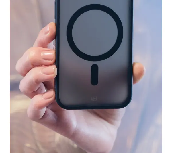3mk Smoke MagCase do iPhone 15 
