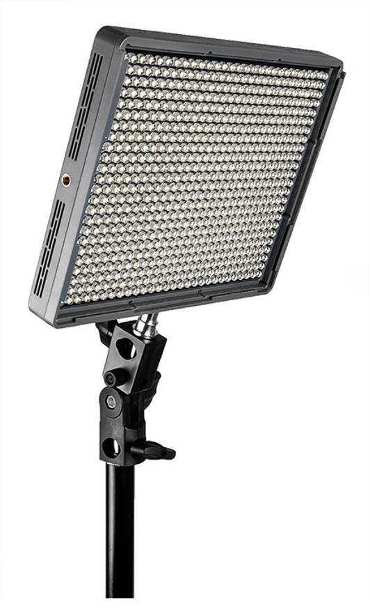 新品Aputure Amaran HR672C 定価38,740円　スタンド付 Aputure Amaran LED HR672C - Dobra cena, Opinie w Sklepie RTV