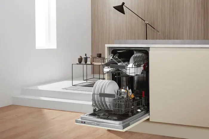 Zmywarka Whirlpool WSIO 3T125 6PE X 44,8cm Automatyczne otwieranie drzwi