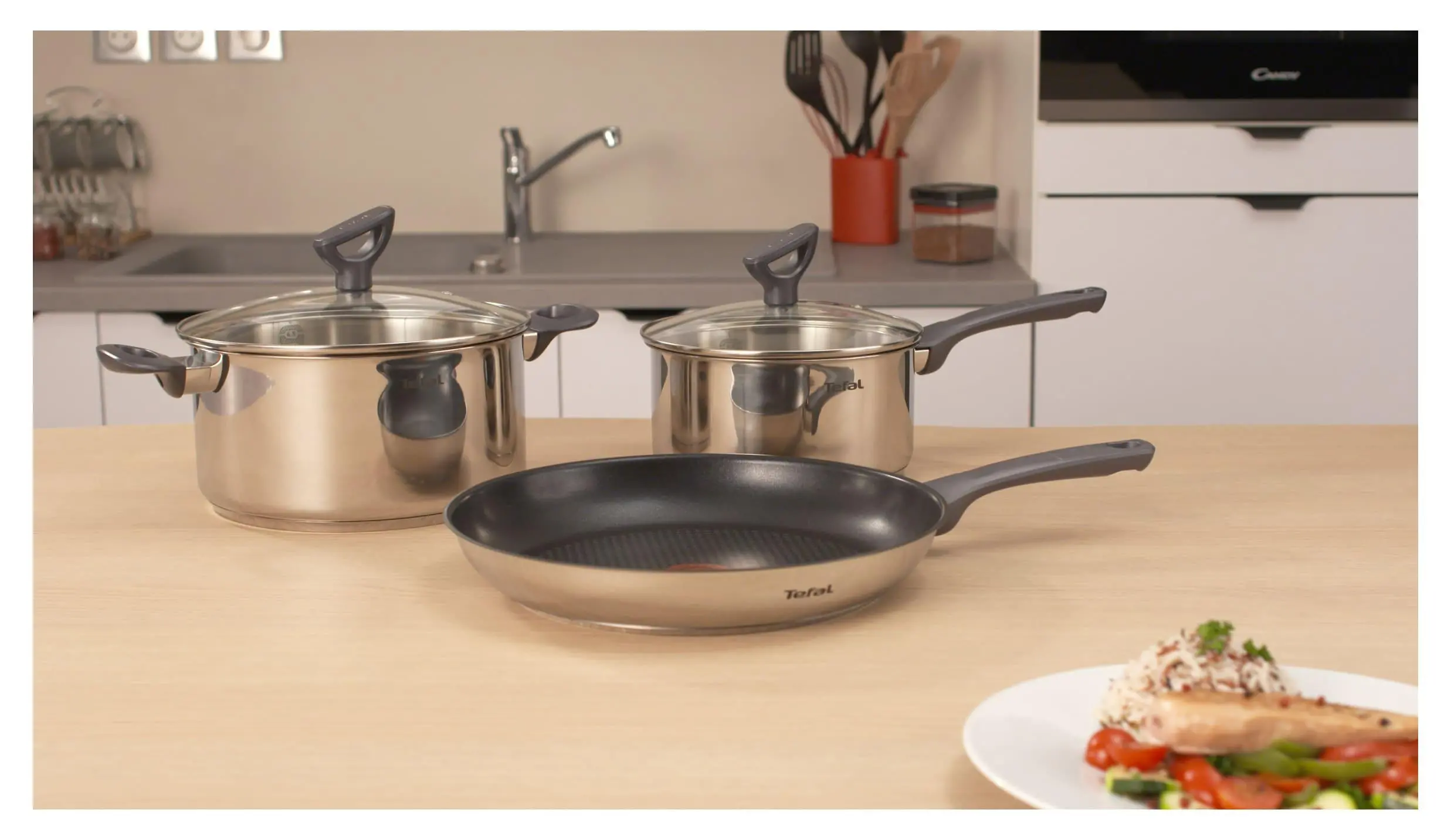Patelnia Tefal Daily Cook G7300255 Indukcja Tytanowa 20cm