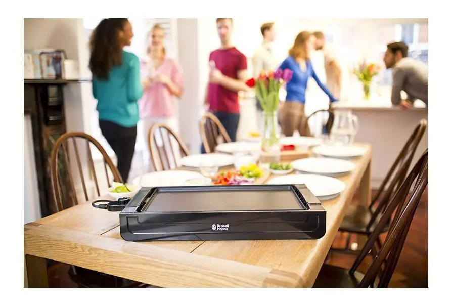 Фото Електрогриль - тепан Russell Hobbs Fiesta 22550-56