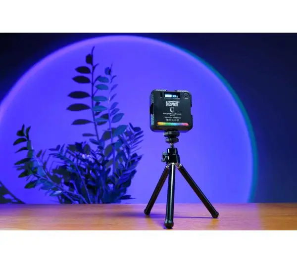 Newell LED RGB-W Rangha Nano Sunset