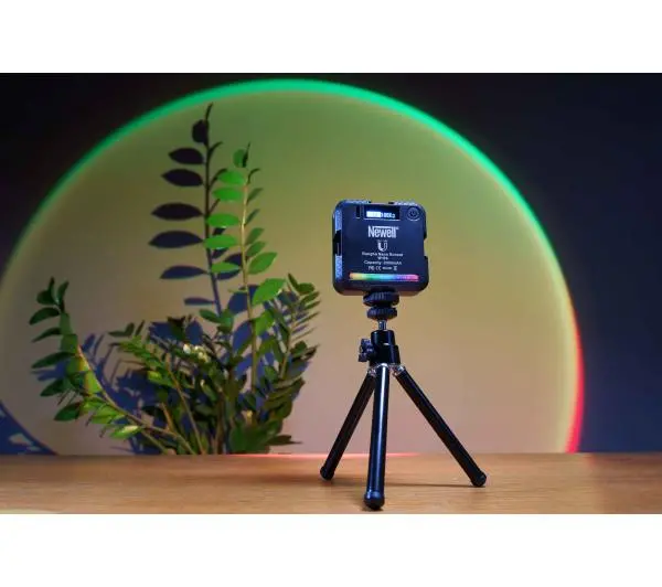 Newell LED RGB-W Rangha Nano Sunset
