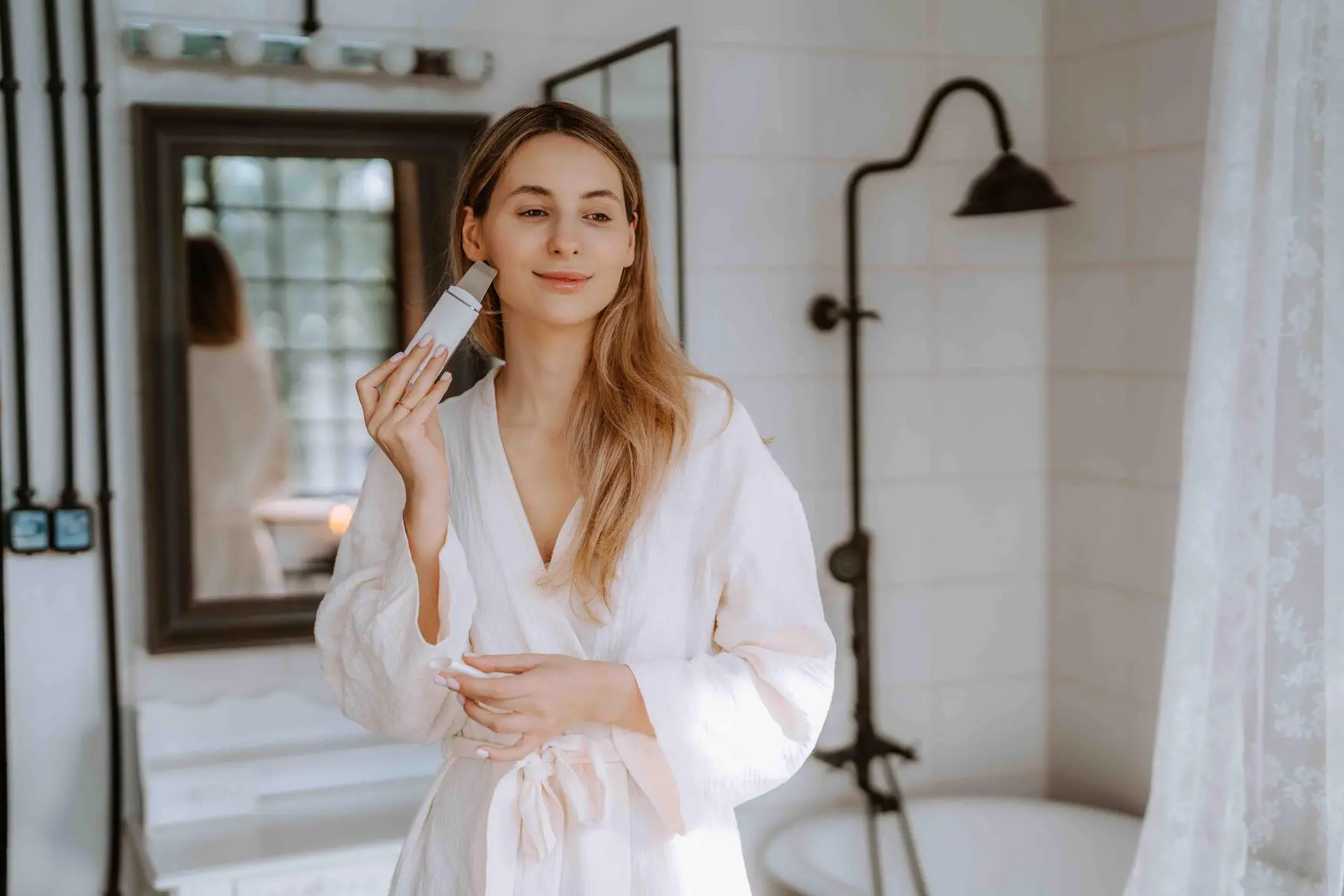 Urządzenie do peelingu kawitacyjnego Beautifly Scrub Peeling Young