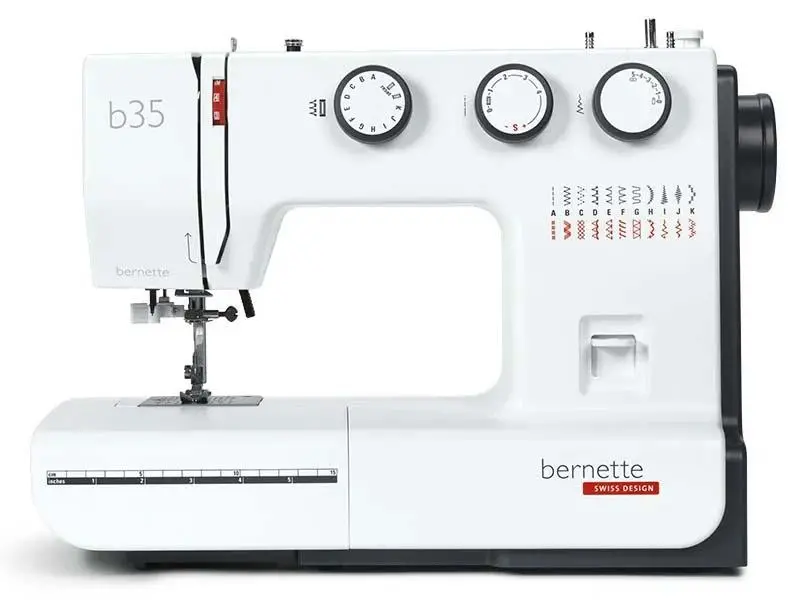 Maszyna do szycia Bernette B35