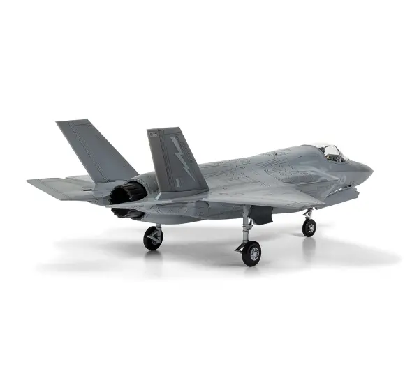 Airfix A55010 Starter Set - Lockheed Martin F-35B Lightning II