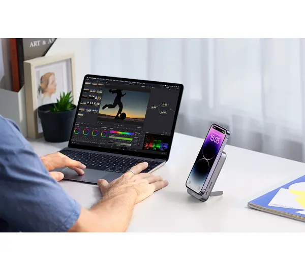 UGREEN PB206 10000mAh 20W z funkcją podstawki