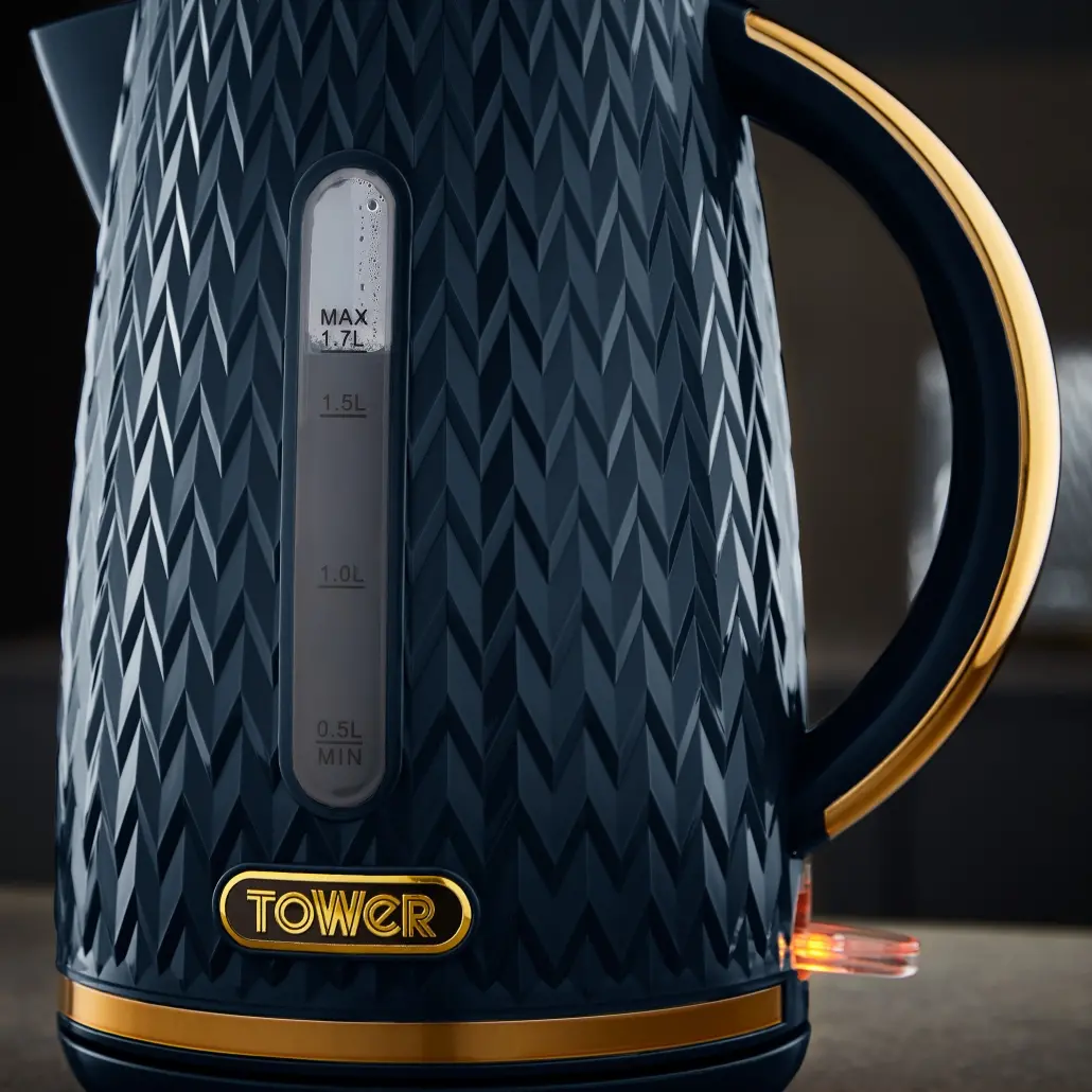 фото Електрочайник Tower Empire T10052MNB