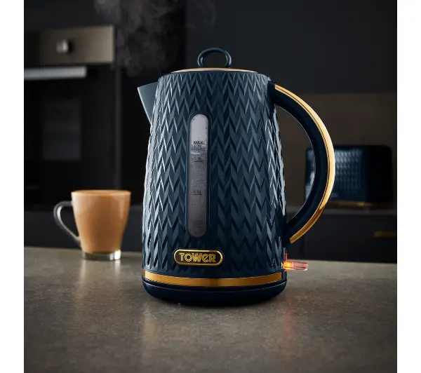 Tower Empire T10052MNB 1,7l 3000W