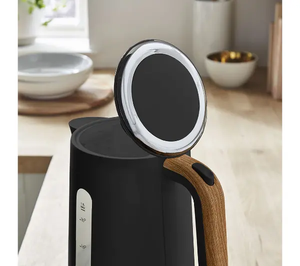 Tower Scandi T10037BLK 1,7l 3000W
