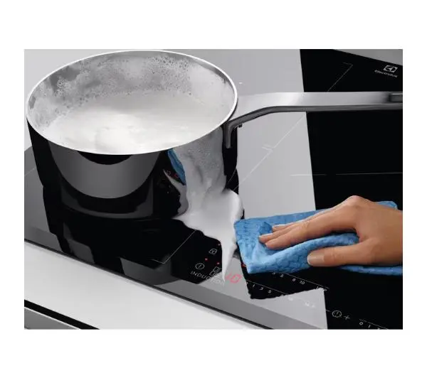 Electrolux 600 Gas on Glass EGG6407K 59cm - Kup na Raty - RRSO 0%