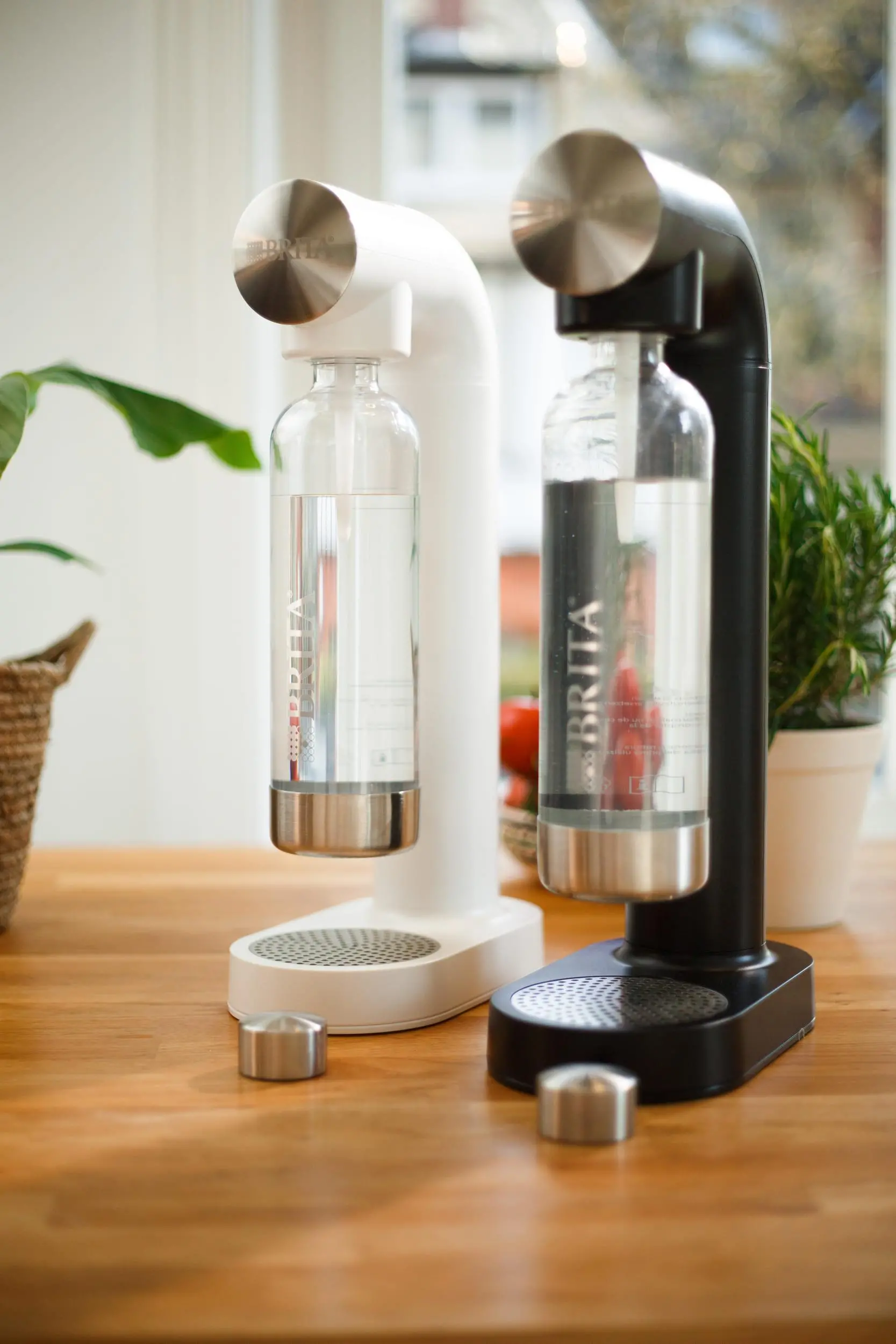 Brita SodaOne Czarny + Nabój z gazem CO2