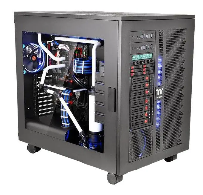 Obudowa Thermaltake Core W200 Czarny