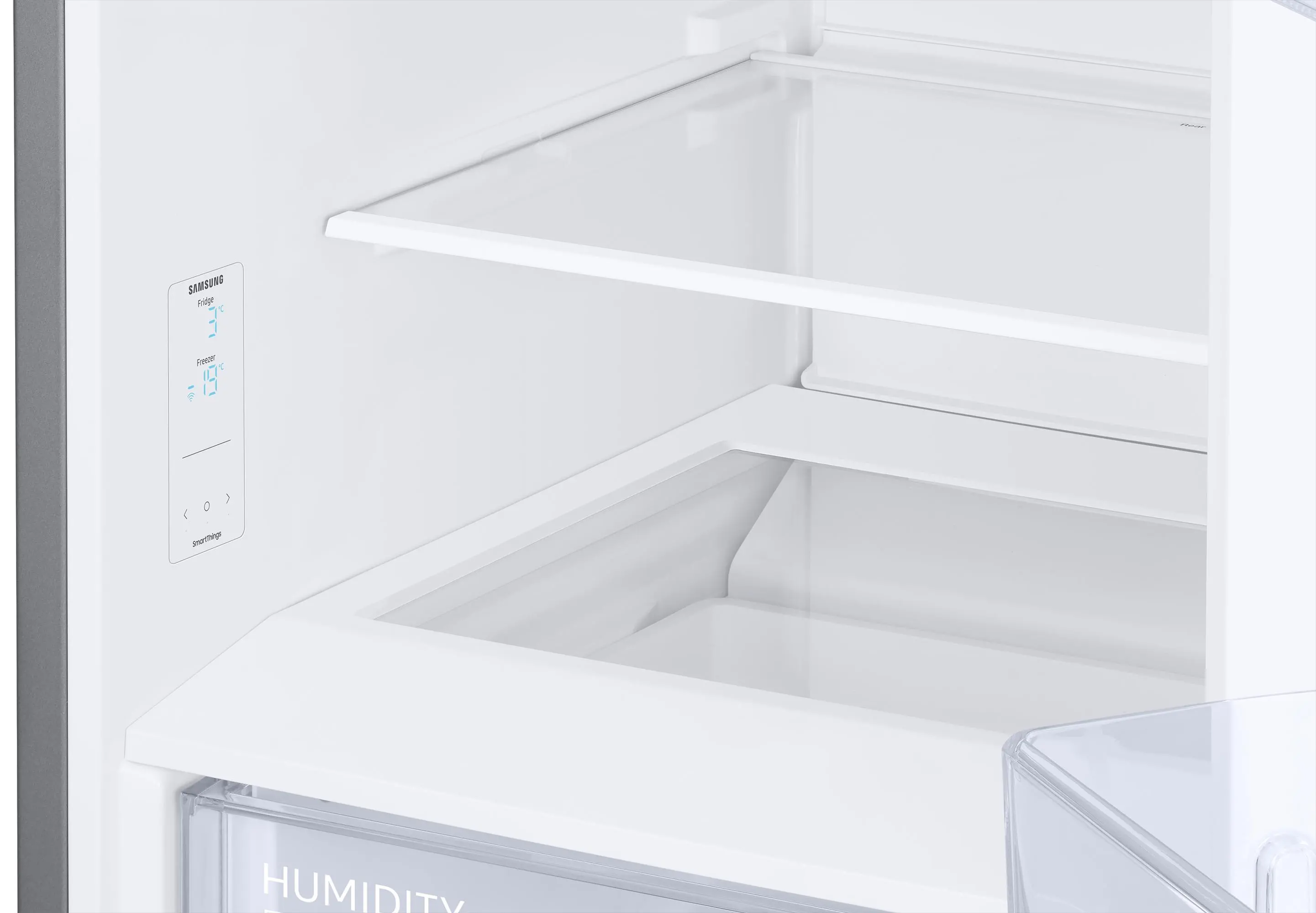 Wnętrze zamrażarki Samsung RB34C602ESA