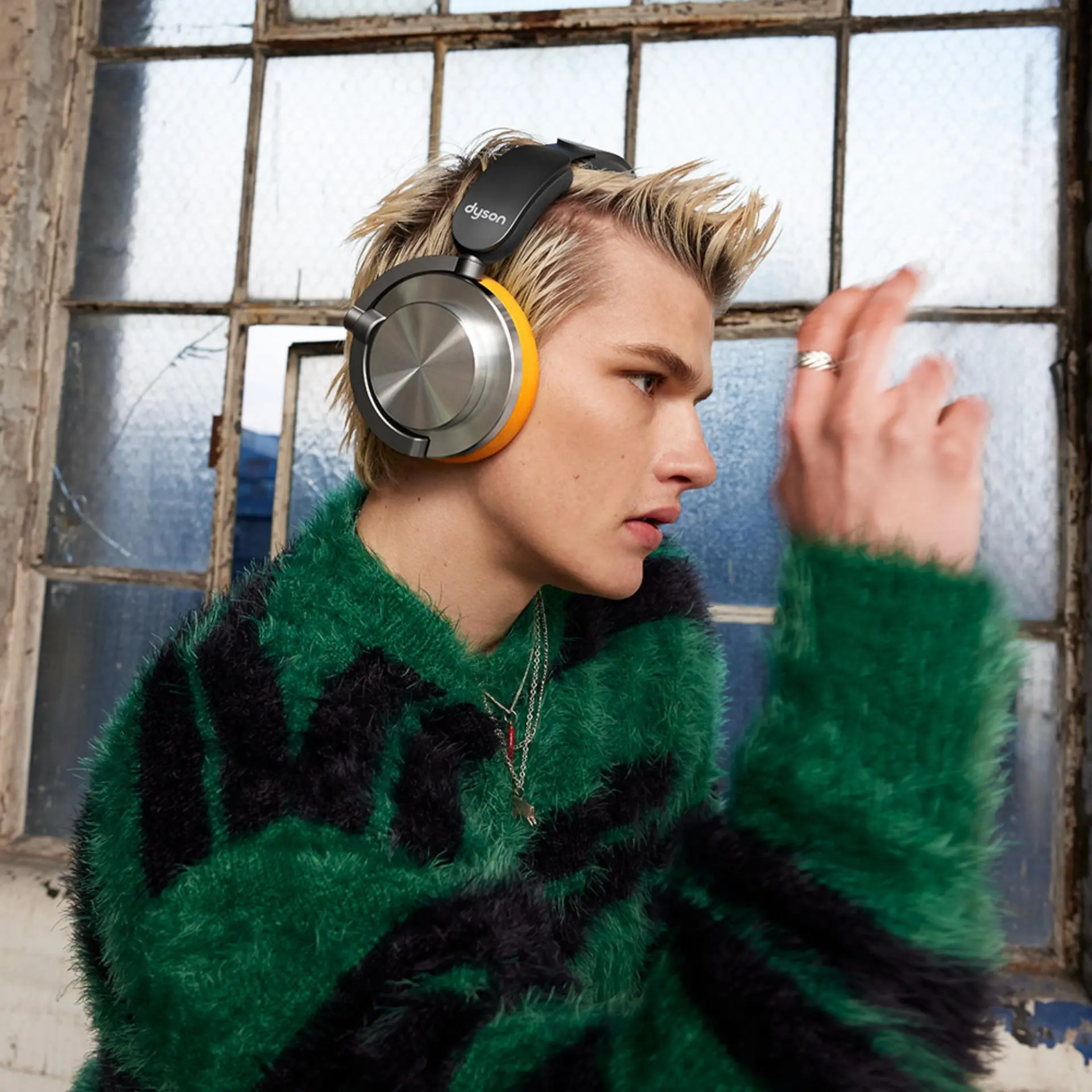 фото Навушники з мікрофоном Dyson OnTrac CNC Aluminium (759557-01)