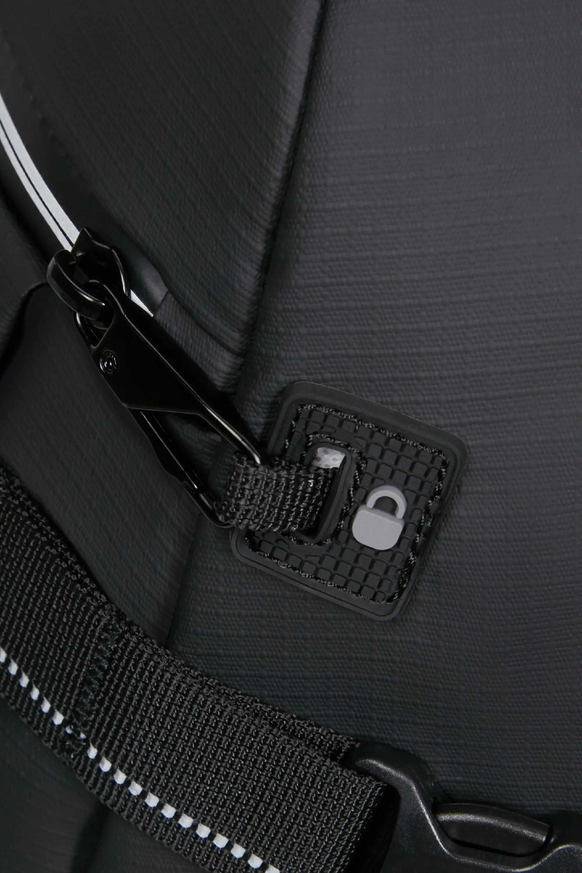 Plecak na laptopa American Tourister Upventure 15,6" Czarny
