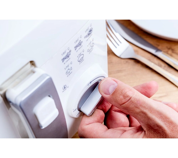 Eldom FR 18 B 1800W 2,5l