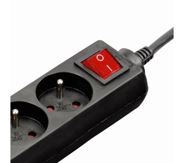 Hama 44223702 Standard 3 gniazda 1,5m Czarny