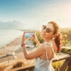 Telefon z dobrym aparatem do 2000 złotych – ranking 2025