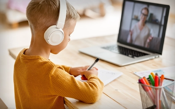 Bezpieczne dla słuchu dziecka