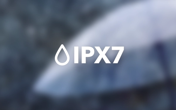 Зображення з написом IPX7 та значком краплі води, що вказує на водонепроникність електричної зубної щітки