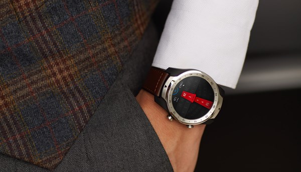 ticwatch pro cena
