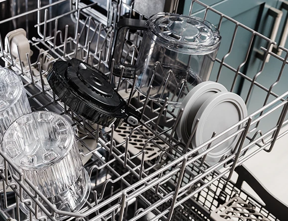 Розкішний контейнер у посудомийній машині