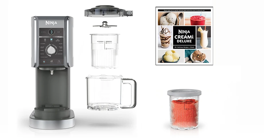 Компоненти морозивогенератора Ninja Creami Deluxe, а також контейнер з морозивом та посібник з натхненням